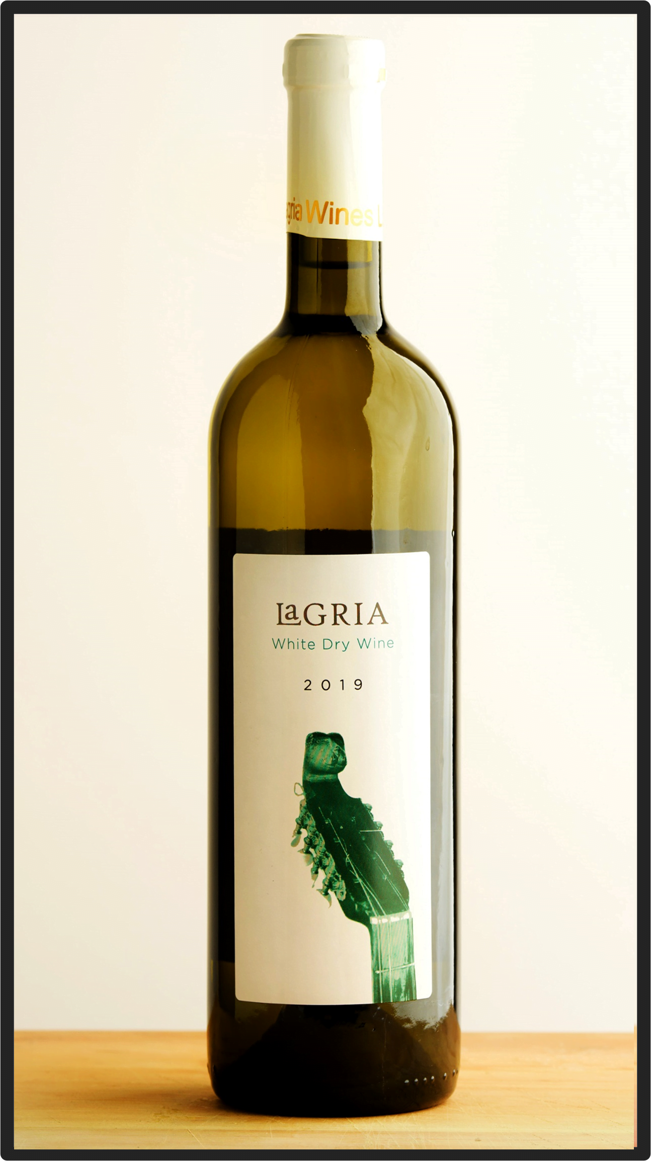 White Dry 2019 Lagria Winery | Salamiou | Premium WInes